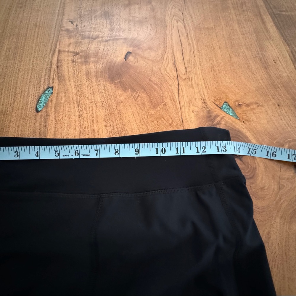 Under Armour HeatGear Compression Leggings - Picture 6 of 7